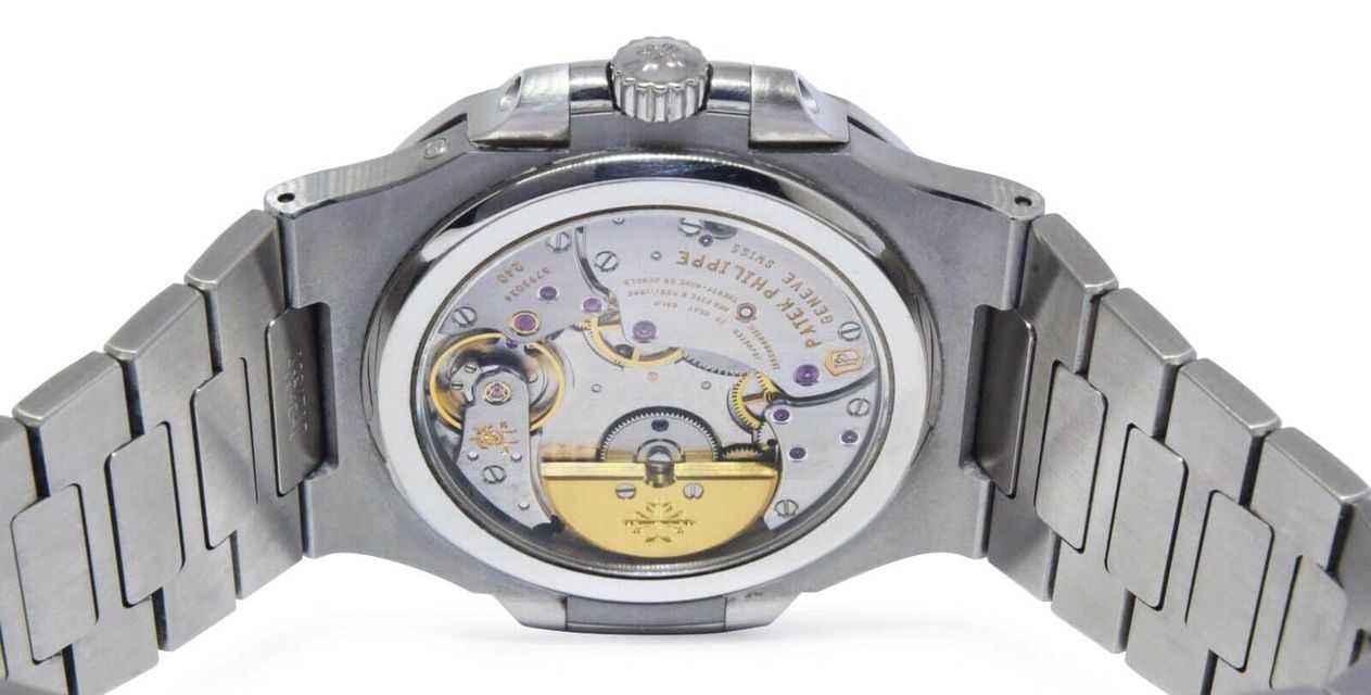 Patek Philippe Nautilus 5712/1A-001 Image 6